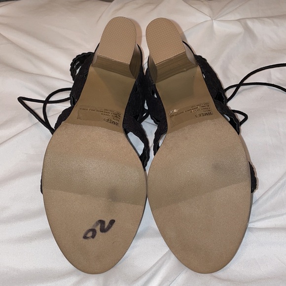 Lace up braided heeled sandals - Picture 3 of 4